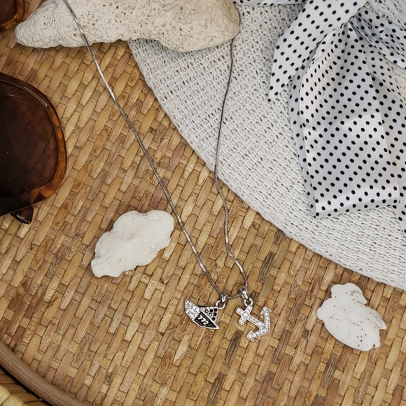 2/$15 NWT fashion boat and anchor necklace - Picture 3 of 6